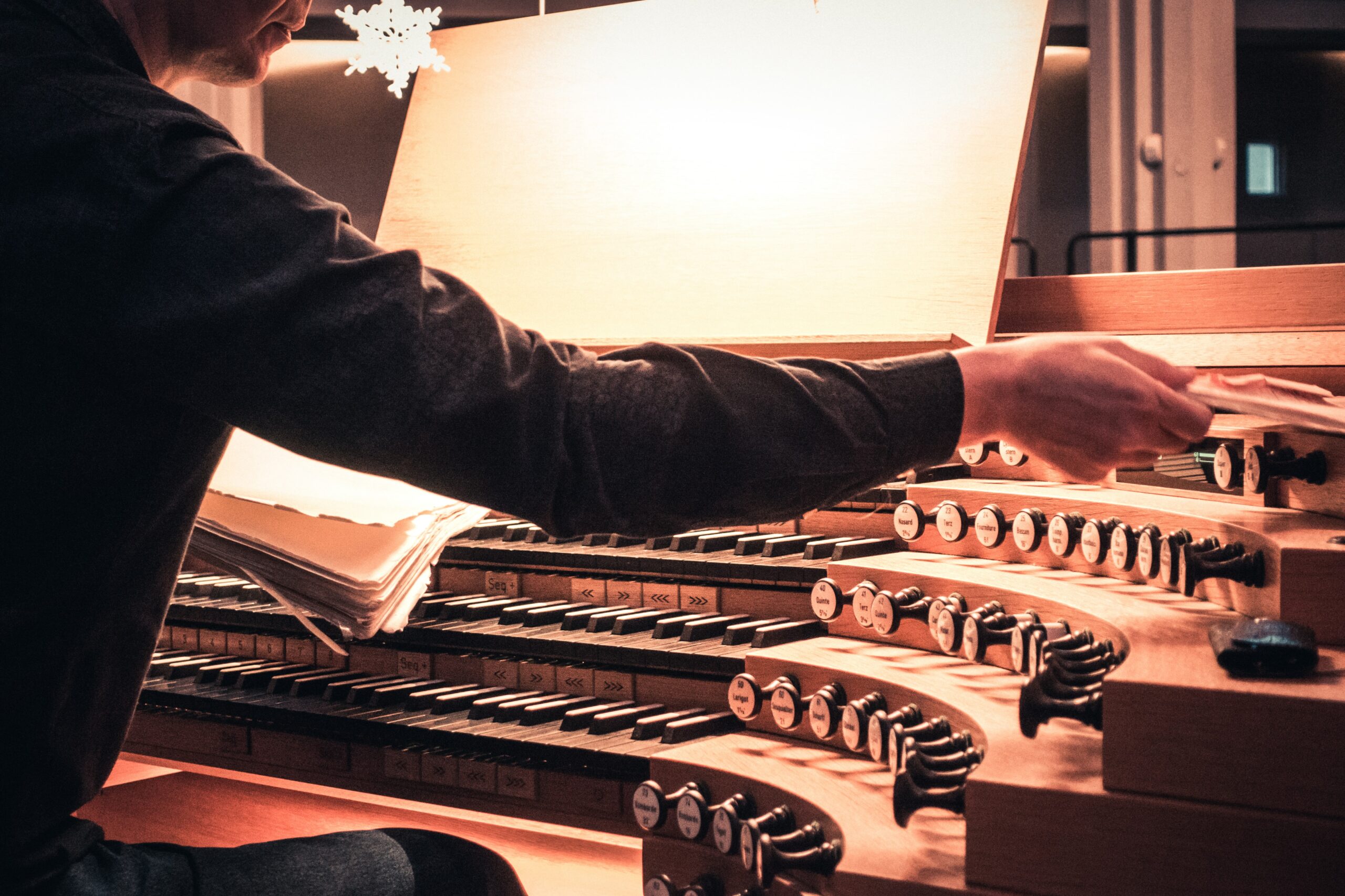 The Phantom Of The Opera With Live Organ